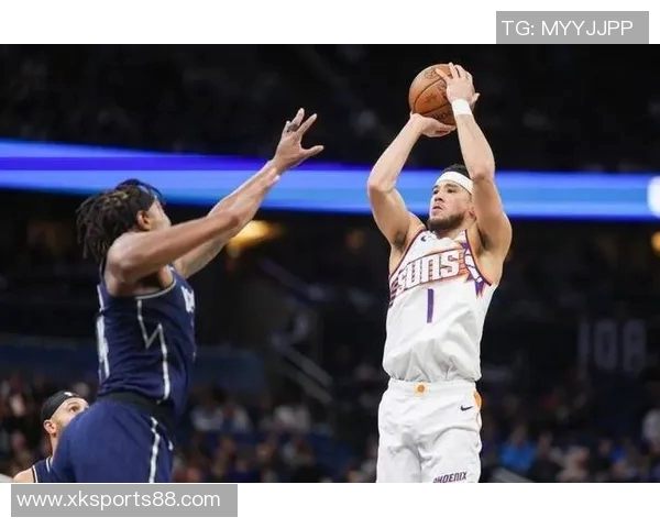 浓眉分析球队先发阵容防守挑战与进攻优势需持续磨合提升