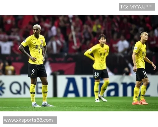 布尔克解析中超判罚标准与欧洲差异深刻体会比赛规则的不同之处 布尔克解析中超判罚标准与欧洲差异深刻体会比赛规则的不同之处