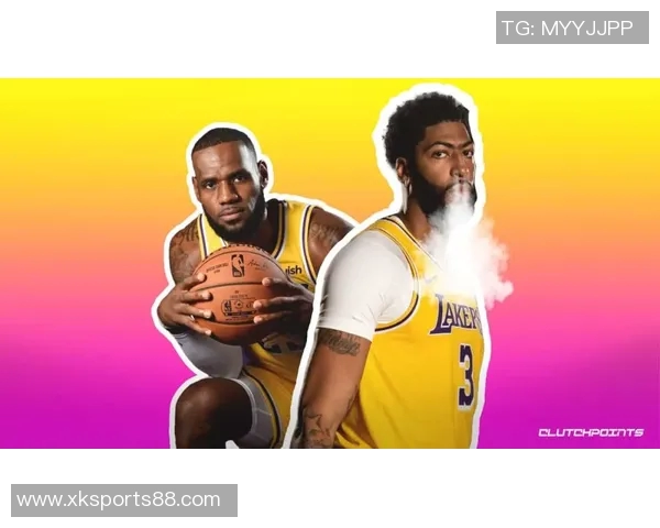 阿里纳斯谈湖人重回浓眉的可能性称这符合他们的风格