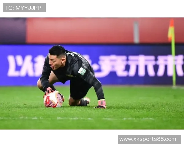 达兰头球破门被判越位VAR确认进球无效王大雷险守十指关